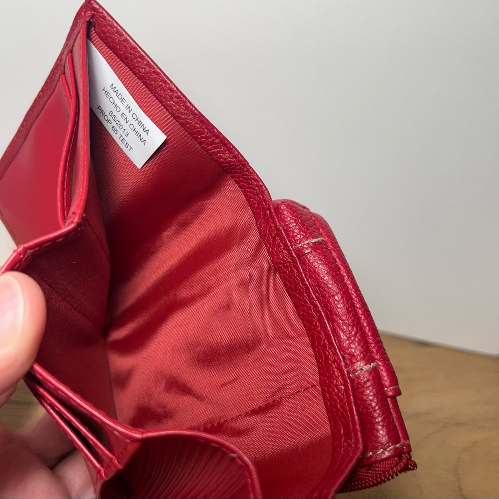 Buxton Red Genuine Leather Wallet with Key Ring and Wide ID Slot NWOT - Picture 11 of 11